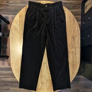 NWT Eagle Collection corduroy pants (32")